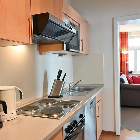 Ferienwohnung-10-in-sellin-auf-ruegen-villa-celia-6-pers-wlan-und-sauna-200-m-vom-strand-entfernt Apartment