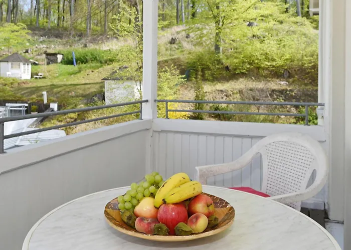 Lägenhet Ferienwohnung-10-in-sellin-auf-ruegen-villa-celia-6-pers-wlan-und-sauna-200-m-vom-strand-entfernt Sellin (Rugen)