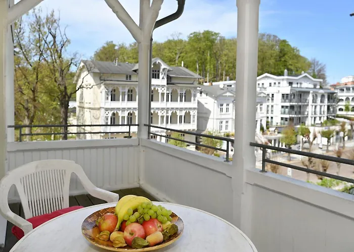 Ferienwohnung-10-in-sellin-auf-ruegen-villa-celia-6-pers-wlan-und-sauna-200-m-vom-strand-entfernt *