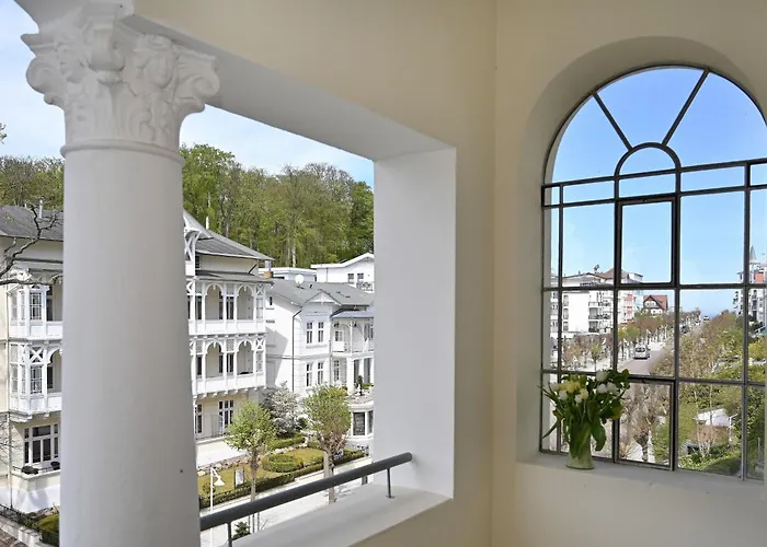 Lägenhet Ferienwohnung-10-in-sellin-auf-ruegen-villa-celia-6-pers-wlan-und-sauna-200-m-vom-strand-entfernt *